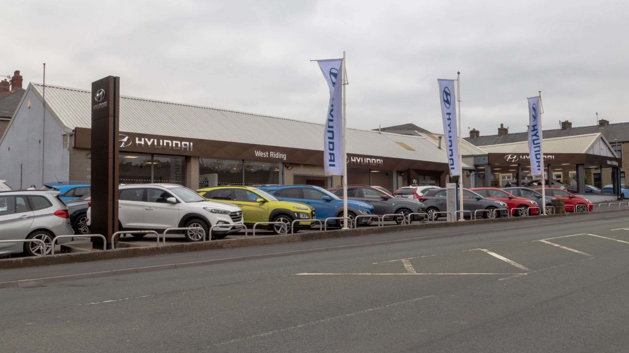 West Riding Hyundai Colne Car dealership